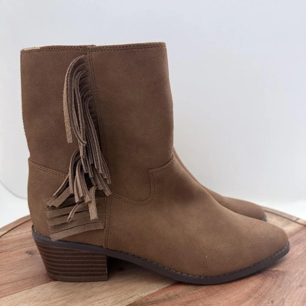 BCBG Girls Linda Fringe‎ Boots Kids 3M Tan Good Western Faux Suede Tassel Zip